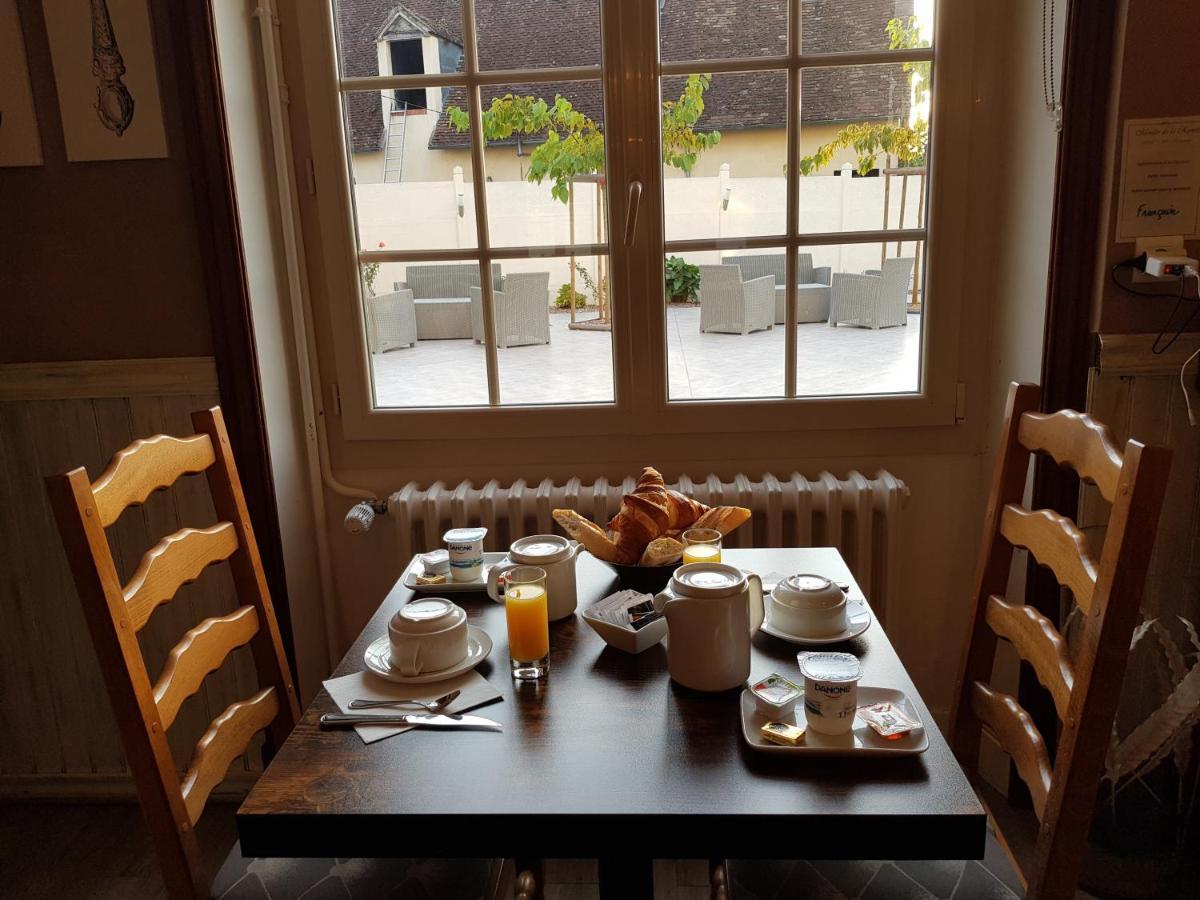 Hotel Restaurant Le Moulin De La Renne Adults Only Proche Zoo De Beauval Thesee Exterior foto